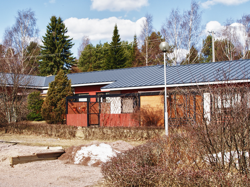 Seppäläntien rivitalojen kattotyöt
